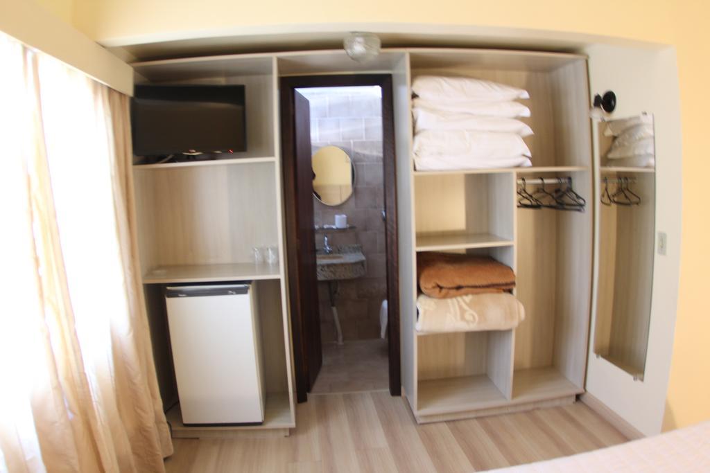Antonio's Hotel